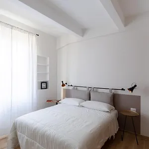 https://olimpico-apartment-zen-real-estate.it-romehotels.com